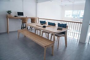 Ease Hostel