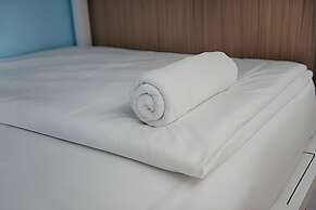Ease Hostel