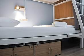 Ease Hostel