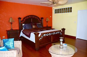 Caprice 14 Cable Beach Luxury Villa