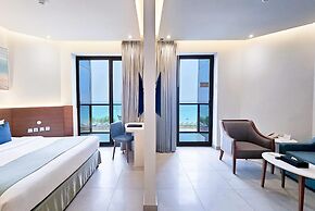 Wyndham Garden Ajman Corniche