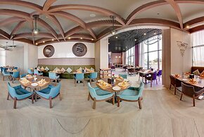 Wyndham Garden Ajman Corniche