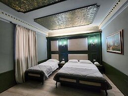 Hotel Lotus