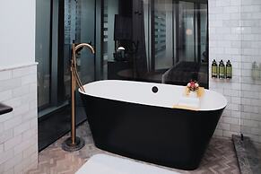 EXchange Hotel Vancouver