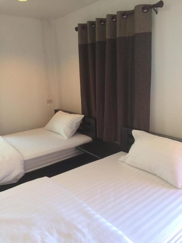 Baan Phu Jad Kan Resort