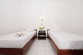 Berlian Abadi Hotel By Sinergi