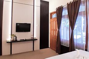Berlian Abadi Hotel By Sinergi