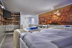 Apraxin Hotel