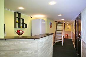 Apraxin Hotel