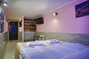 Apraxin Hotel