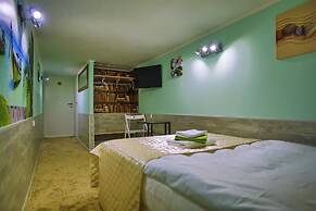 Apraxin Hotel