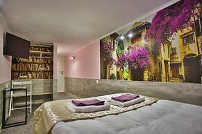 Apraxin Hotel