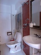 Peacock Guesthouse 2
