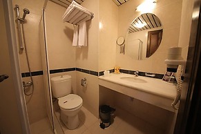 Zalifre Hotel