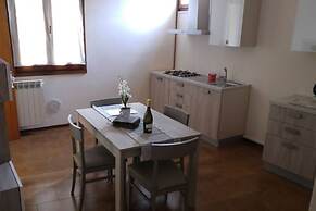 Feel at Home - La Terrazza Sul Borgo