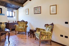 Castello Di Caccuri Suites