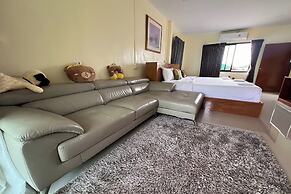 Lan Bua Resort