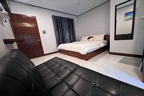 Lan Bua Resort