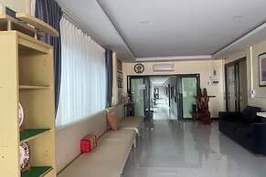 Lan Bua Resort
