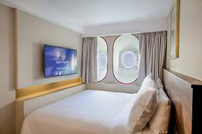 Queen Elizabeth 2 Hotel by Accor