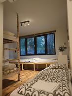 ArkaBarka Floating Hostel and Apartments