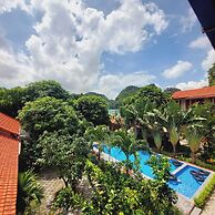 Ninh Binh Mountain Side Homestay & Cafe