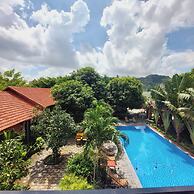 Ninh Binh Mountain Side Homestay & Cafe