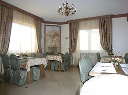 Hermes Resort Hotel