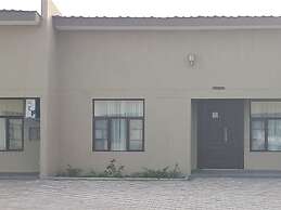 MafKing Apartments