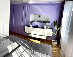 Leon Apartments