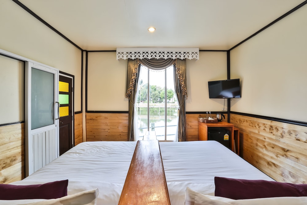 Lampam Resort