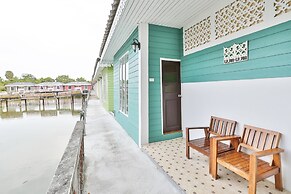 Lampam Resort