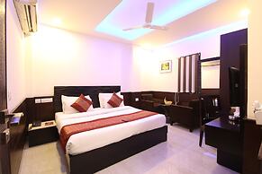 Hotel Hill Palace
