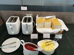 Songphanburi Hotel