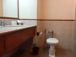 Songphanburi Hotel