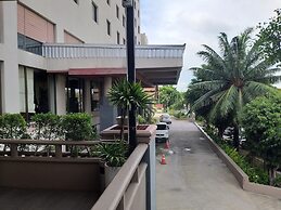 Songphanburi Hotel
