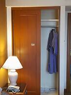 Songphanburi Hotel