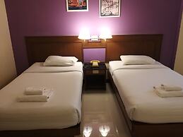 Songphanburi Hotel