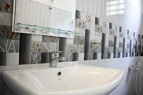 Elegant Homestay 
