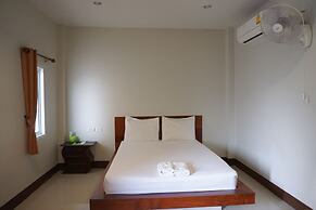S Ville Resort
