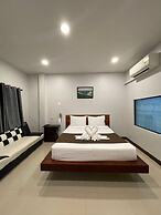 S Ville Resort