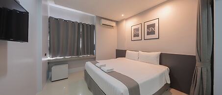 C2U Hotel Uthai Thani - Adults Only