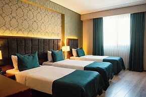 Grand Vaves Otel