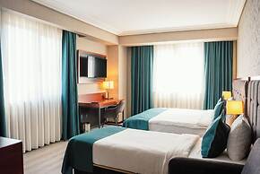 Grand Vaves Otel