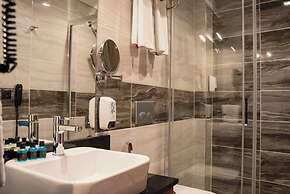 Grand Vaves Otel