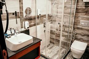 Grand Vaves Otel