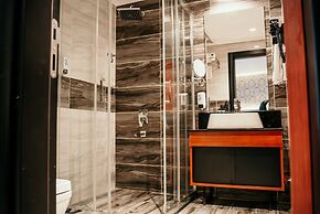 Grand Vaves Otel
