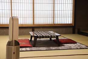 Gallery Nozawa Inn