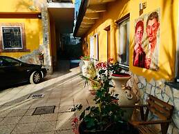 Beatrice Home B&B