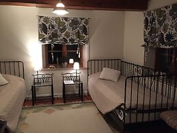 Björkåsa Gård Bed & Box